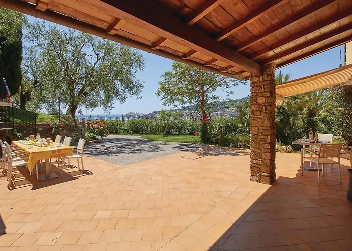 Peppina Semesterbostad *